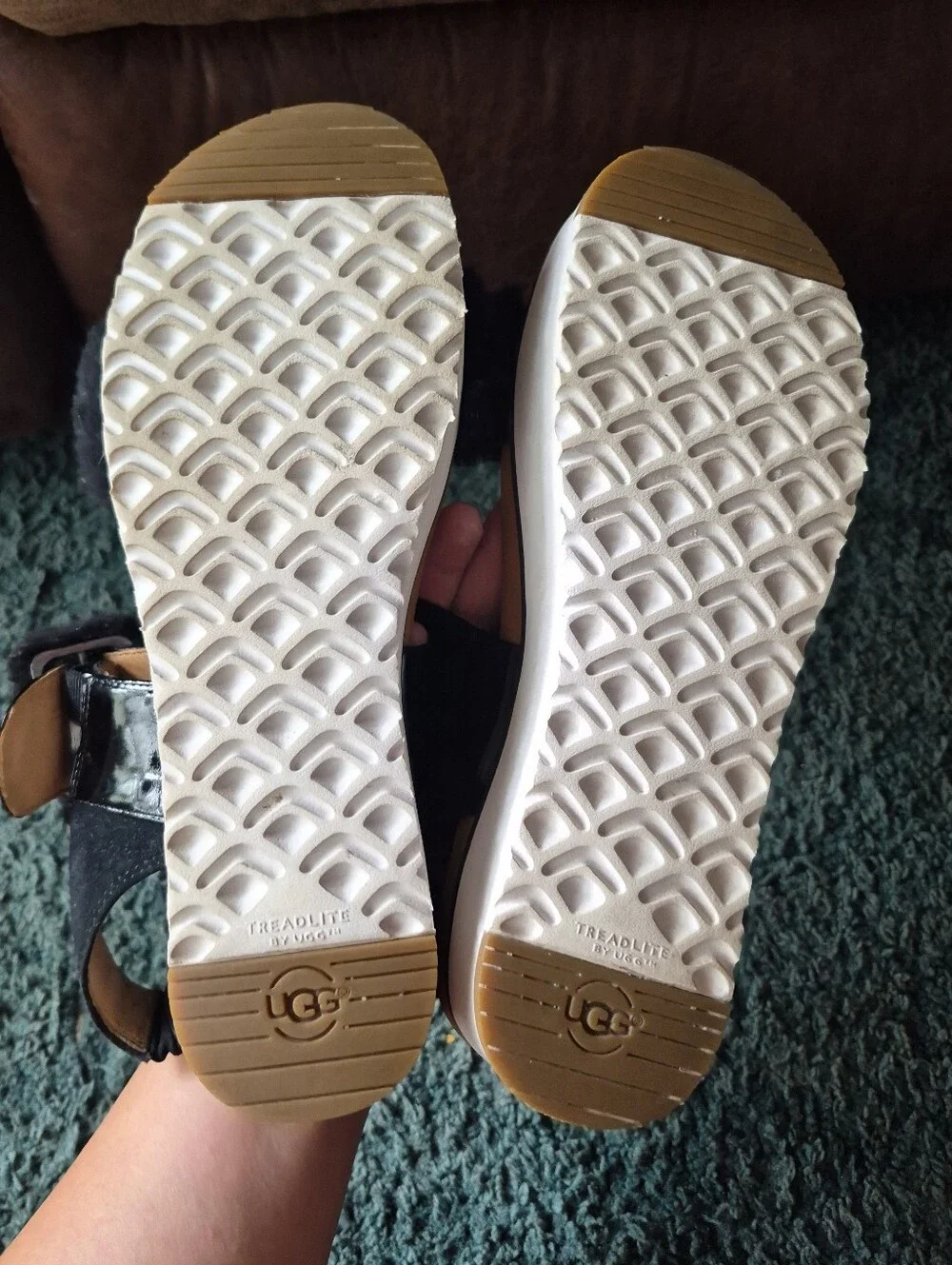 Ugg Le Fluff Sandal Platform Size 9.5